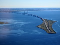 A Ponte do Øresund, entre a Dinamarca e a Suécia, é parte das Redes Transeuropeias.