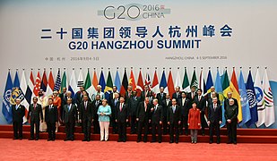 UE participă la toate summiturile G8 și G20. (Summitul G20 din Hangzhou, 2016)