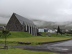 La vieille Christianskirkja (« église de Christian ») de Klaksvík (îles Féroé). Dédié à Christian X de Danemark, ce lieu de culte est consacré à la mémoire des marins morts pendant la Seconde Guerre mondiale.