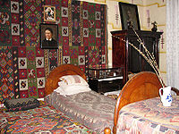 Спальня Ольги Кобилянської в літературно-меморіальному музеї письменниці