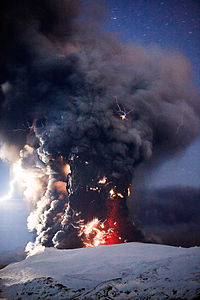 Eyjafjallajökulli vulkaanipurse 2010. aasta aprillis. Foto: Terje Sørgjerd.