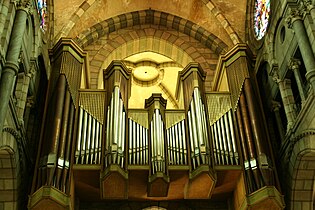 L'orgue de tribune.