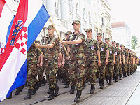 32: Hrvatska vojska