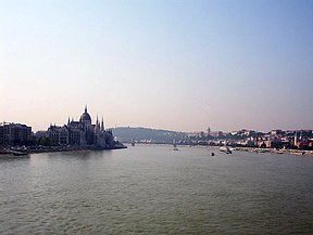 Mto wa Danubi huko Budapest (Hungaria)