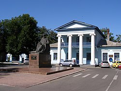 Piemineklis Vladimiram Dālam Luhanskā