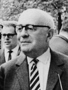 Theodor Wiesengrund Adorno (1964)