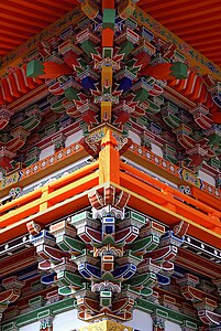 酒見寺の鐘楼の柱、兵庫県加西市 作者：663highland