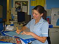 Британська медична сестра в 2008