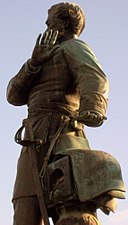 Estatua al contralmirante Casto Méndez Núñez, Paseo de la Alameda