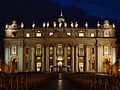 Michelangelo: Bazilika sv. Petra ponoči