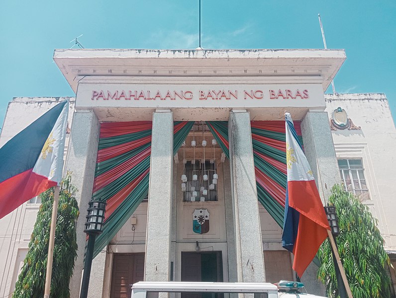 File:Baras Municipal Hall, Rizal June 2022.jpg