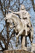 Estatua ecuestre de Luis XIII, de Jean-Pierre Cortot y Charles Dupaty, 1821. -Montalbetti Valérie, fuente citada en Statue équestre de Louis XIII-