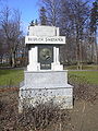 Pomník v městském parku ve Vyškově