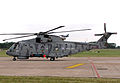 Вертолёт Merlin HM1 королевского ВМФ на международном королевском авиашоу, Англия.