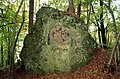 English: Rock alcove wayside shrine on the forest track between Saager and Gumisch Deutsch: Felsbildstock am Waldweg zwischen Saager und Gumisch