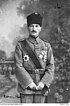 Кемаль Паша (Ататюрк) з військовими нагородами. Близько 1918