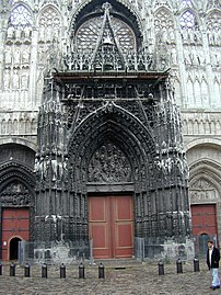 Портал на катедралата „Нотър Дам“ в Руан