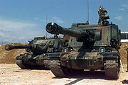 Kendaraan artileri AMX 30 AuF1