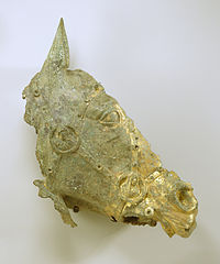 Tête de cheval en bronze doré, 40 av. J.-C., trouvé sur le site archéologique de Suasa, Walters Art Museum de Baltimore.
