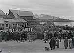 Polititroppene på oppstilling i Svolvær 15. mai 1945 Foto: Kanstad/Nordlandsmuseet