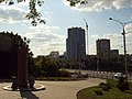 Бульвар Шевченка, спуск до мосту через ріку Кальміус, 2020 р.