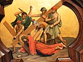 7. postaja: Isus pada drugi put pod križem