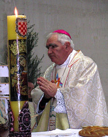 Ante Ivas na Trsatu 2. svibnja 2004. godine prilikom početka proslave Majke Božje Trsatske