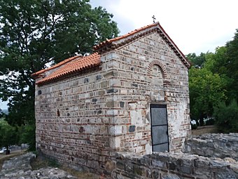 Остаци тзв. Латинске цркве и Југ Богданова црква из 14. века