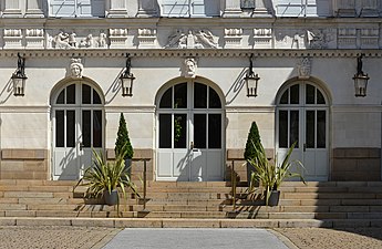 Entrée principale du manoir de Derval - Hôtel de Ville - Nantes