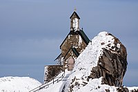 ヴェンデルシュタイン山頂にある教会 作者：Simonizer
