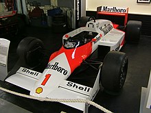 Photo de la McLaren MP4/3 pilotée par Alain Prost en 1987 exposée au Musée de Donington Park.