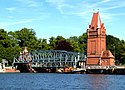 Підйомний міст над каналом Ельба-Любек в Любеку