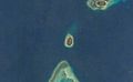 Đảo Hữu Nhật nằm ngay ở phía tây nam đảo Hoàng Sa.
