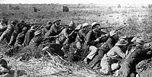 Guerrilheiros bôeres durante a batalha de Mafeking (outubro de 1899-maio de 1900).