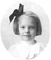 Amelija Erhart u mladosti