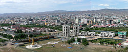 panoramski posnetek mesta s spomenika Zaisan, 2009