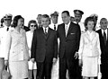 La coppia presidenziale romena e Juan Perón con sua moglie a Buenos Aires nel 1974