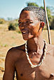 Botsvana sakini (San Buşmen adamı)