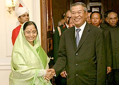カンボジアのフン・セン首相と（2007年12月8日）