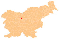 Localização do município de Komenda na Eslovênia