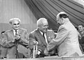 Ar VDR vadītājiem, 1958