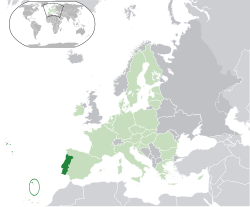 Location o Madeira relative tae Portugal (green) an the rest o the European Union (licht green)