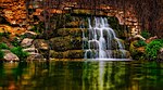 Водоспад в Державному дендрологічному парку «Олександрія». Автор фото: K Nick517 (CC BY-SA 4.0)