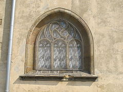 Kostel Nanebevzetí MP Most - okna západní fasády 14.jpg
