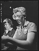 സുരക്ഷാ ഗോഗലുകളും ഹെൽമെറ്റുകളും, ബെൽ എയർക്രാഫ്റ്റ്, 1943