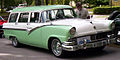 1956 Ford 8-Passenger Country Sedan