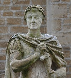 Estátua de Vespasiano.