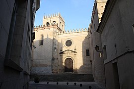 Exterior de la Catedral-fortaleza de Badajoz