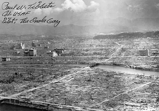 Хирошима како резултат на бомбардирањето.