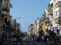 רחוב גאולה. מבט מרחוב אלנבי לעבר הים